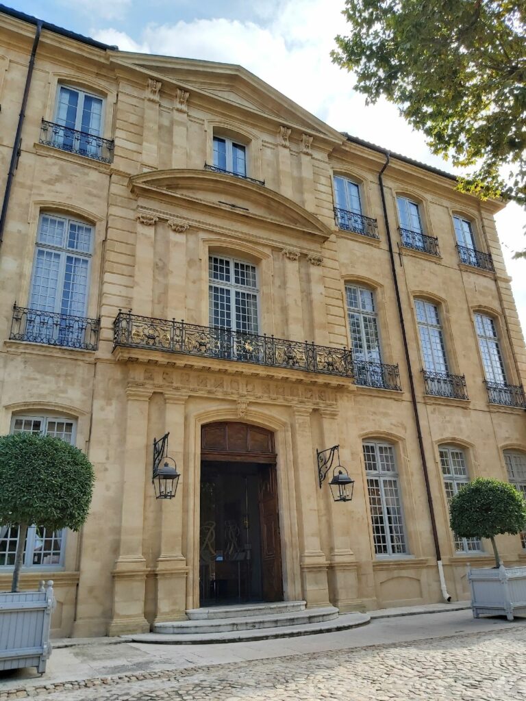 Hôtel Caumont - prachtvolles Kunstzentrum