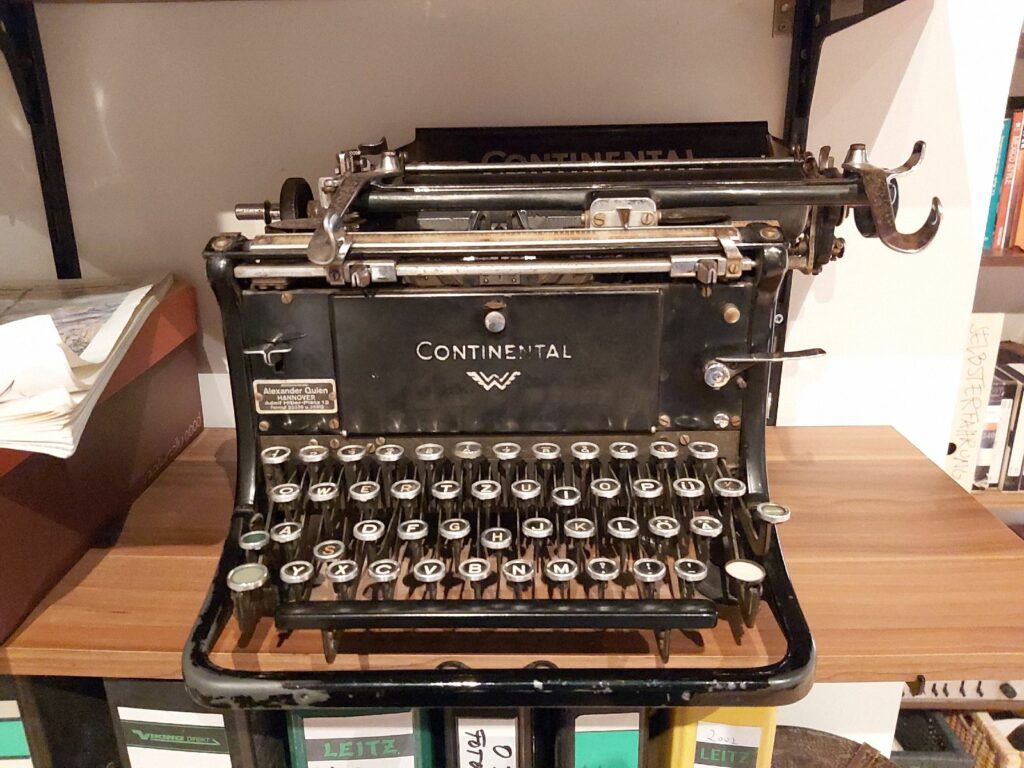 Ich mag ja alte Schreibmaschinen!