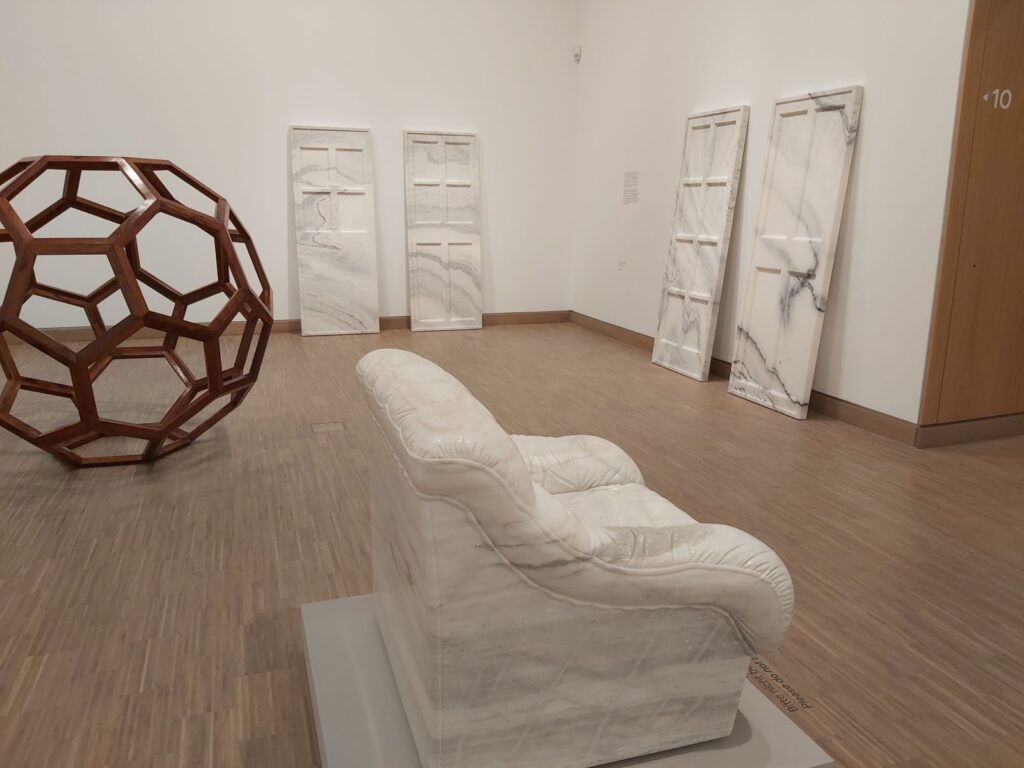 Ai Weiwei, Marmortüren