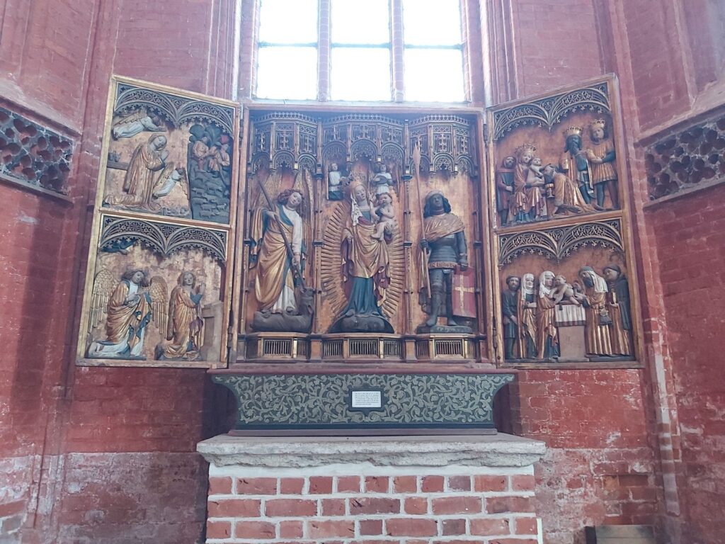Der Krämer-Altar aus der Mitte des 15. Jahrhunderts stand ursprünglich in St. Marien