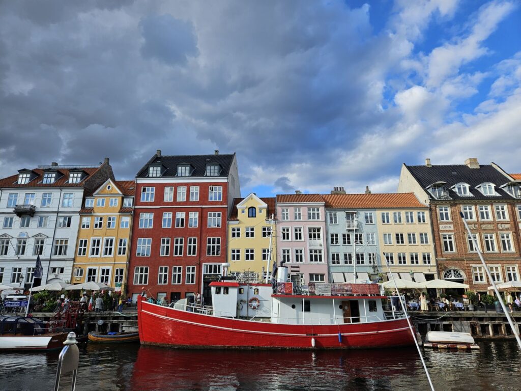 Nyhavn / Kopenhagen im Licht des späten Nachmittags