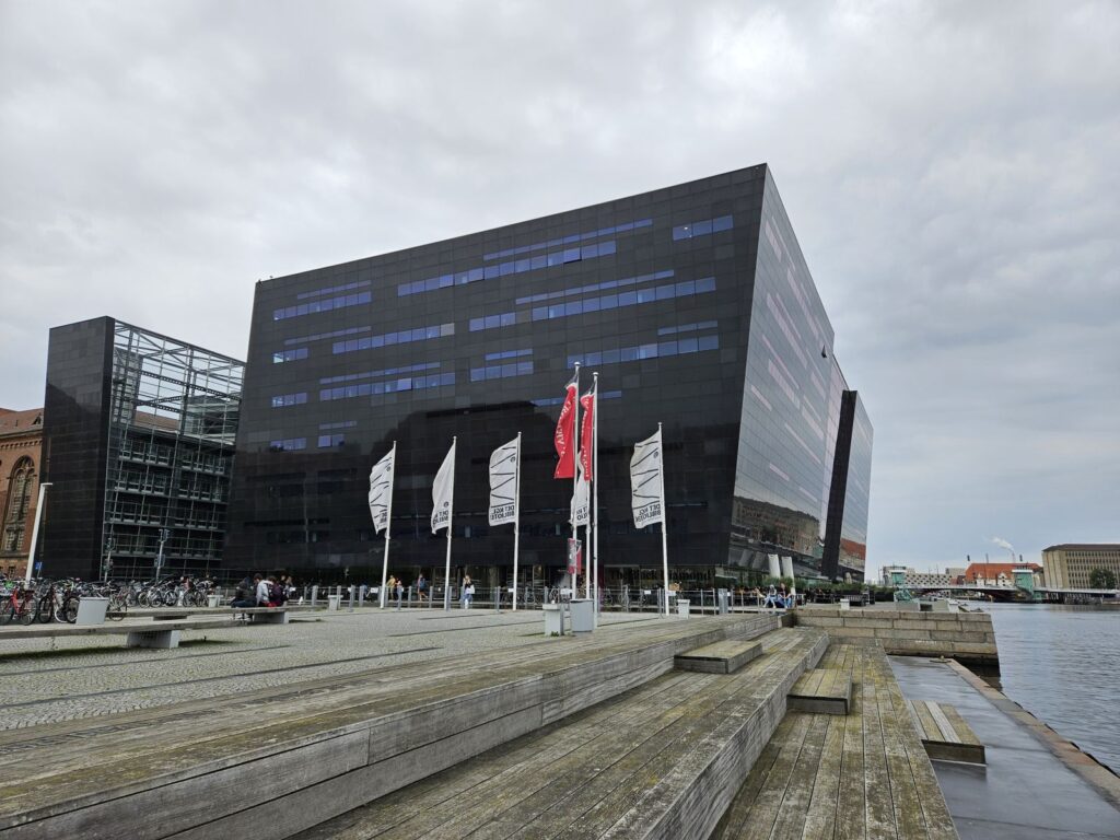 Der schwarze Diamant - die Königliche Bibliothek in Kopehhagen