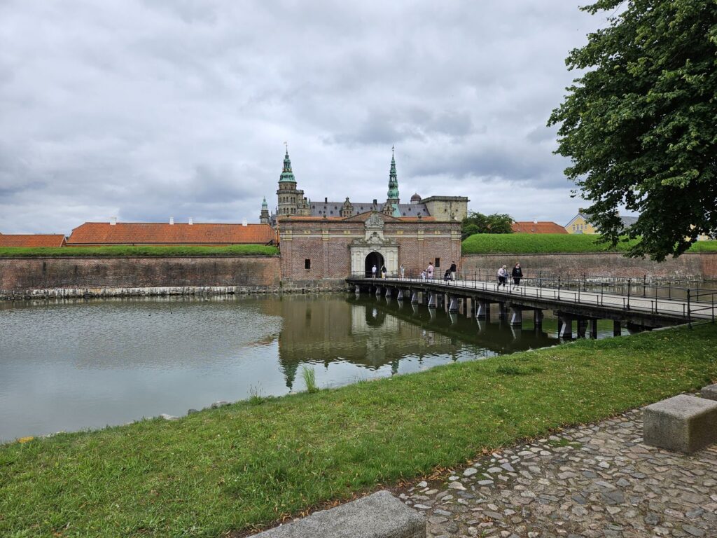 Annäherung an Schloss Kronborg