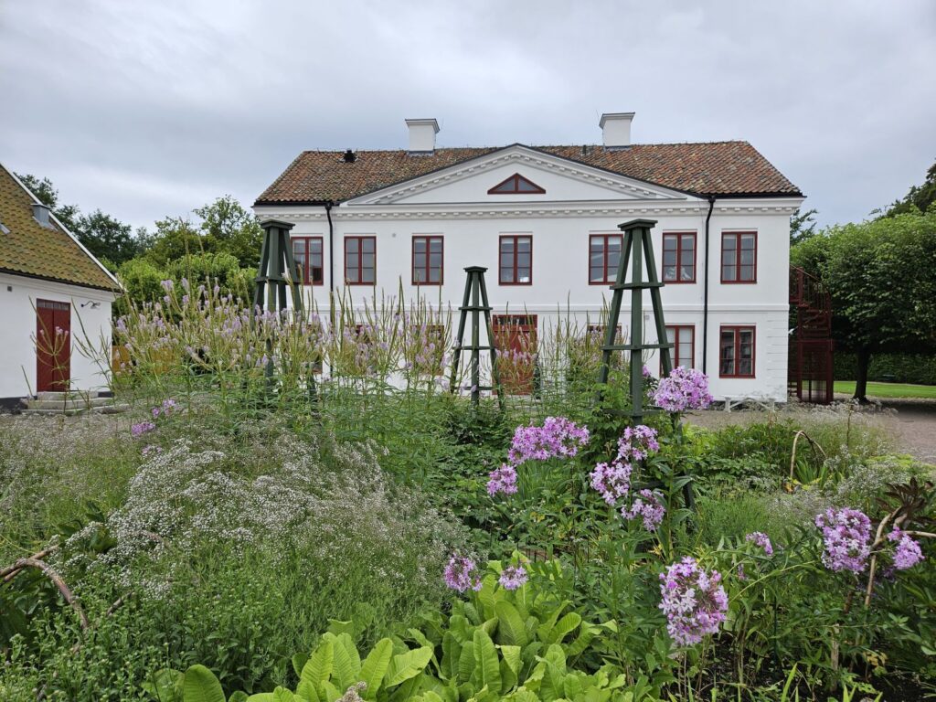 Das Herrenhaus - Blickfang im Freilichtmuseum Fredriksdal